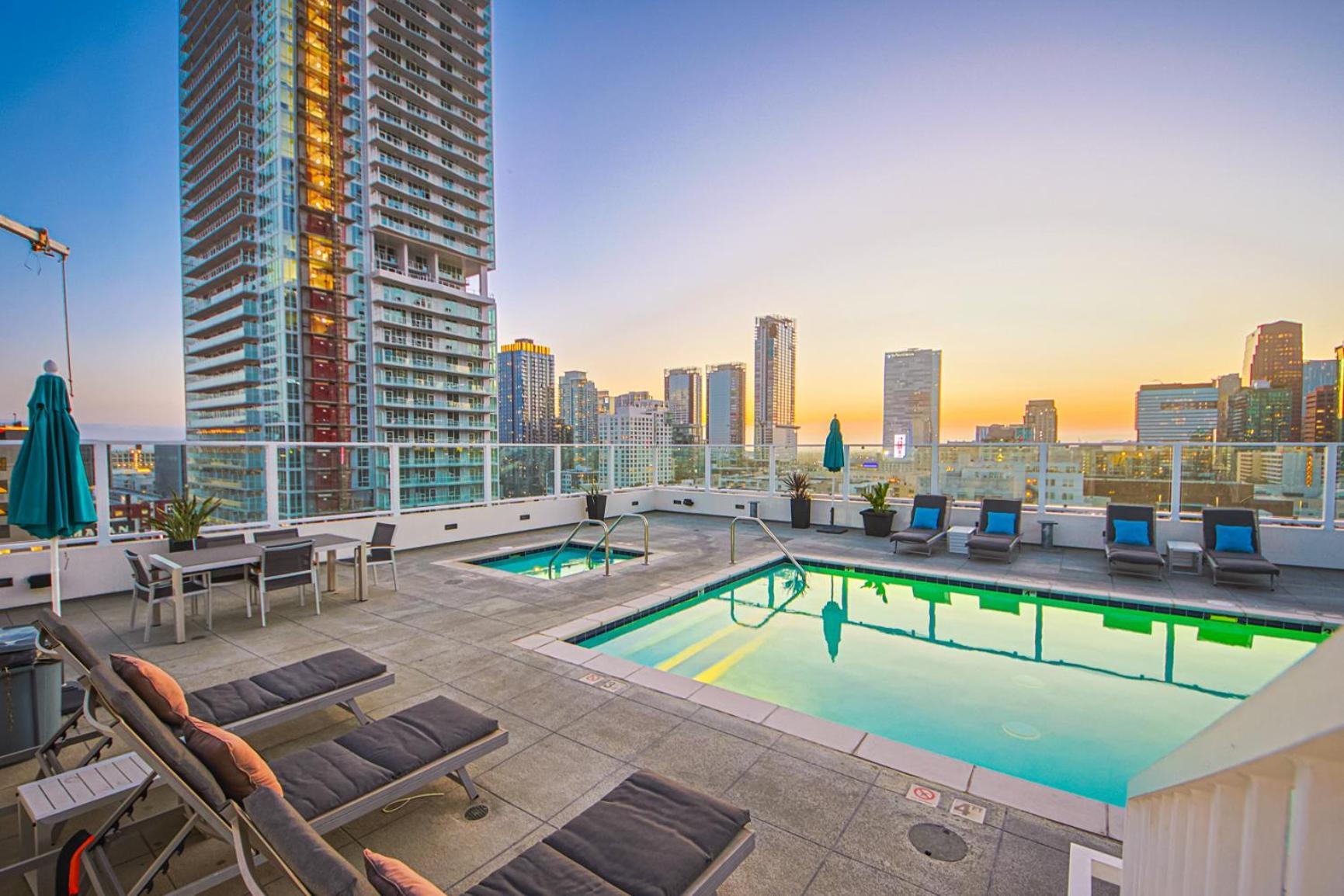 Stunning 1 Bdr 1 Bth, Pool, Jacuzzi Apartamento Los Angeles Exterior foto