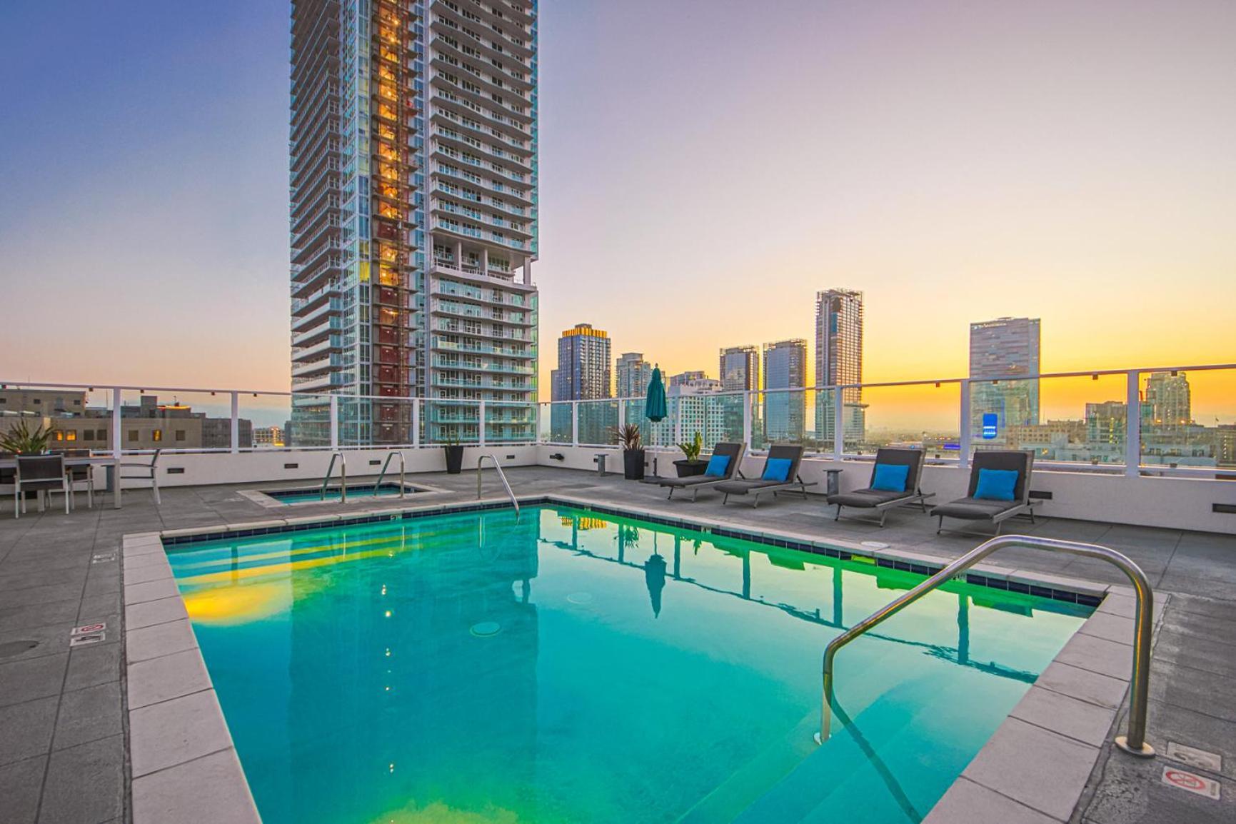 Stunning 1 Bdr 1 Bth, Pool, Jacuzzi Apartamento Los Angeles Exterior foto